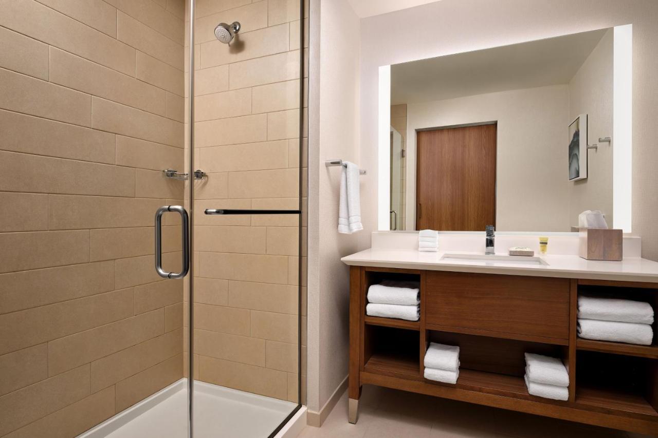 Element Anaheim Resort Convention Center Экстерьер фото